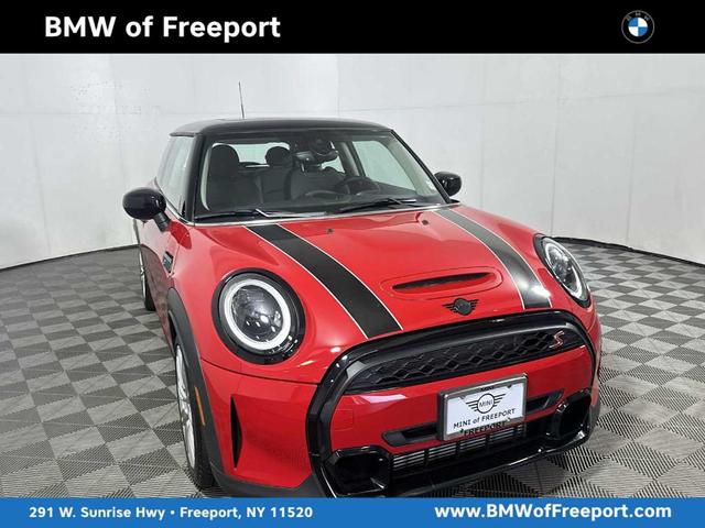 2023 MINI Hardtop