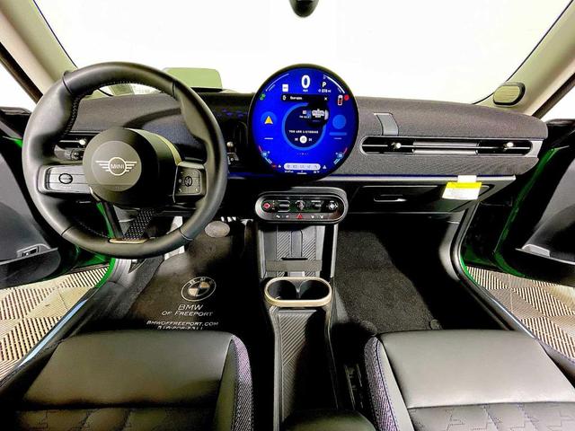 Photo of 2025 British Racing Green IV Metallic MINI Hardtop