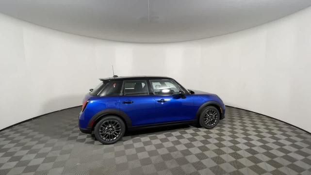Photo of 2025 Blazing Blue Metallic MINI Hardtop