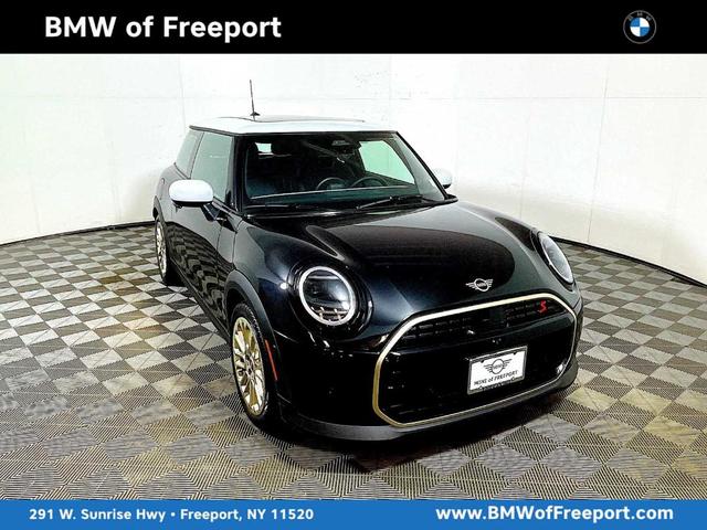 2025 MINI Hardtop