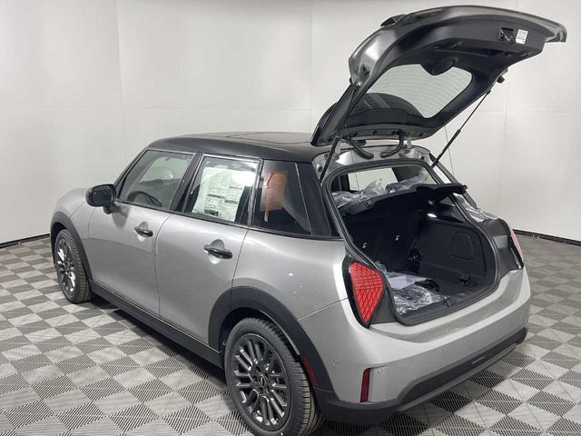 Photo of 2025 Silver MINI Hardtop