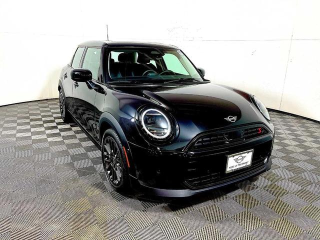 Photo of 2025 Midnight Black MINI Hardtop
