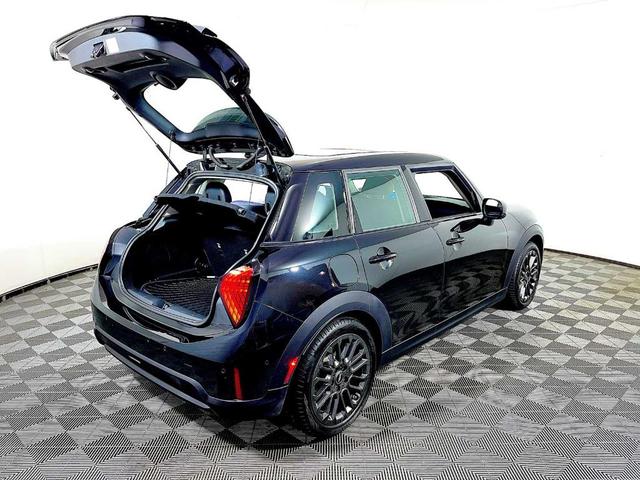 Photo of 2025 Midnight Black MINI Hardtop