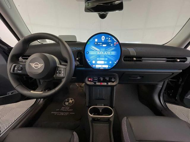 Photo of 2025 Midnight Black MINI Hardtop