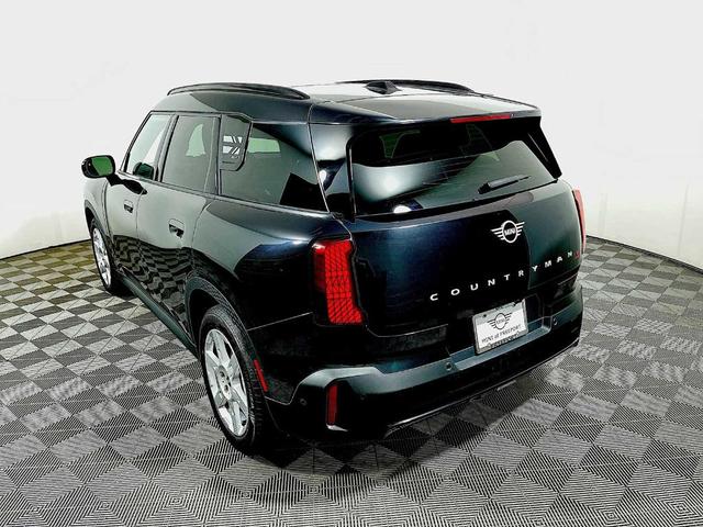 Photo of 2025 Midnight Black MINI Countryman