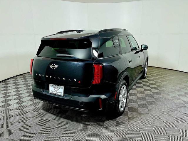 Photo of 2025 Midnight Black MINI Countryman