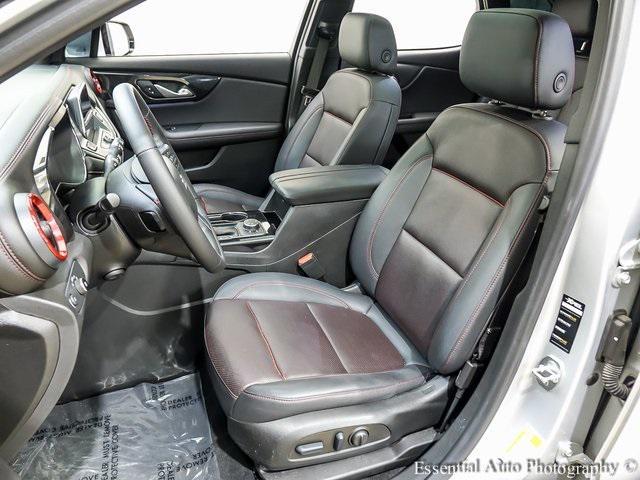 Photo of 2022 Silver Ice Metallic Chevrolet Blazer