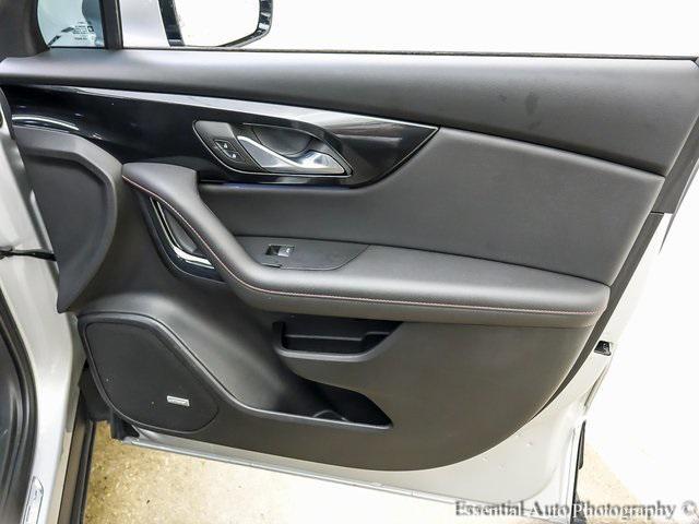 Photo of 2022 Silver Ice Metallic Chevrolet Blazer