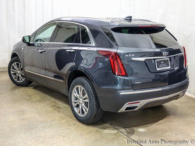 Photo of 2022 Wilder Metallic Cadillac XT5
