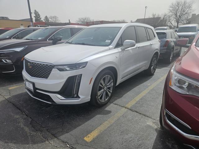 2022 Cadillac XT6