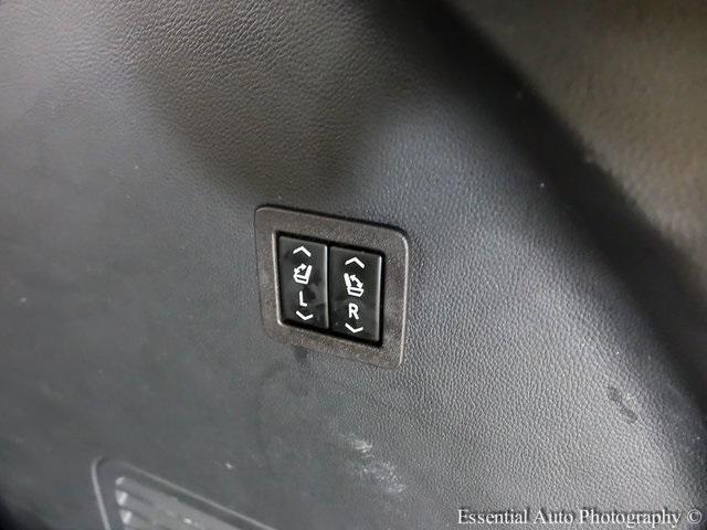 Photo of 2021 Rich Garnet Metallic Buick Enclave