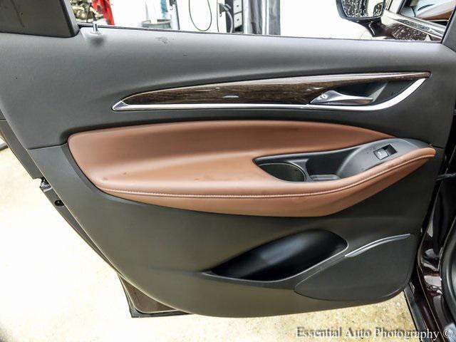 Photo of 2021 Rich Garnet Metallic Buick Enclave
