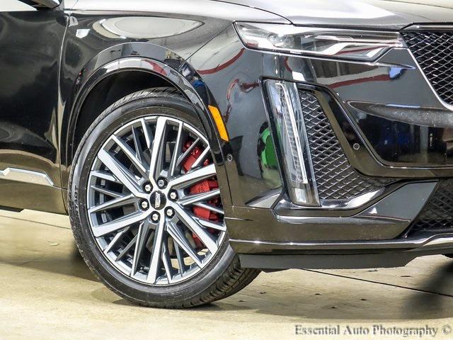 Photo of 2024 Stellar Black Metallic Cadillac XT6