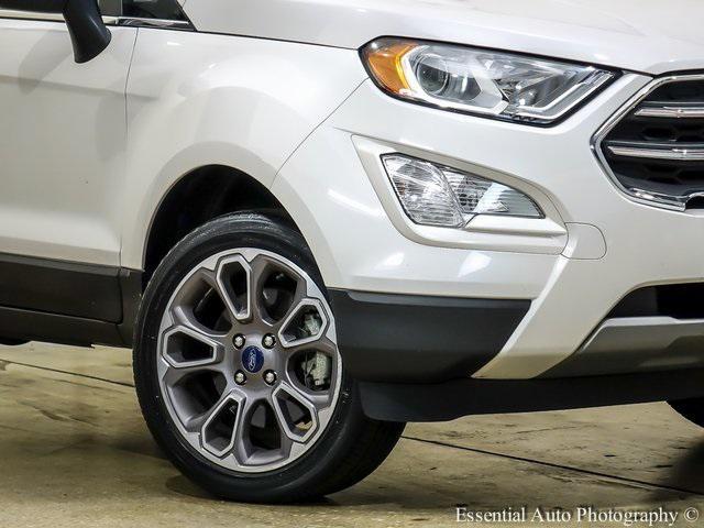 Photo of 2022 White Platinum Metallic Tri-Coat Ford EcoSport