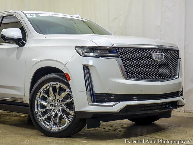 Photo of 2023 Crystal White Tricoat Cadillac Escalade