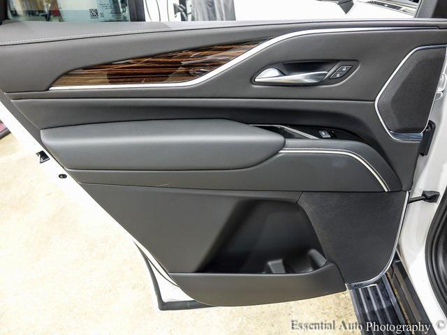 Photo of 2023 Crystal White Tricoat Cadillac Escalade