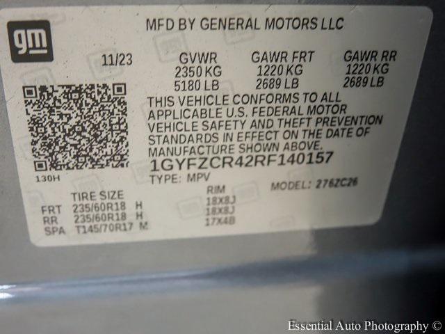 Photo of 2024 Argent Silver Metallic Cadillac XT4