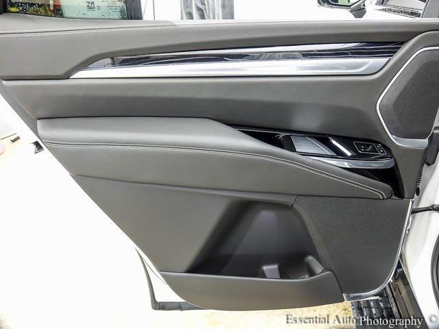 Photo of 2025 Crystal White Tricoat Cadillac Escalade