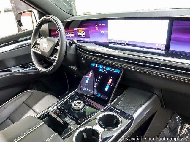 Photo of 2025 Crystal White Tricoat Cadillac Escalade
