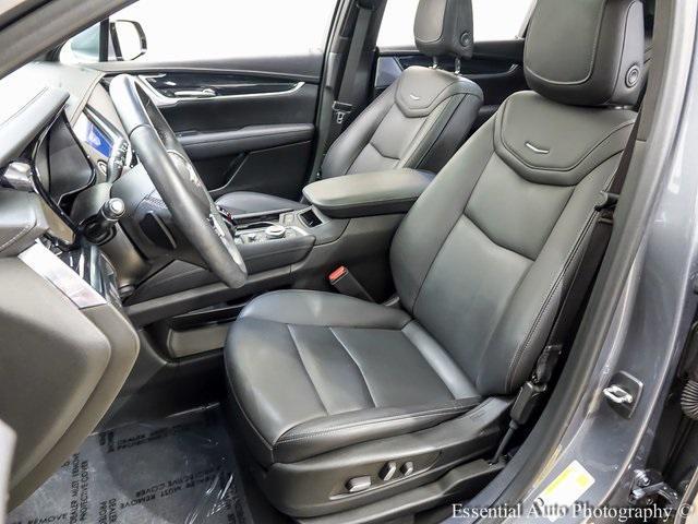 Photo of 2022 Satin Steel Metallic Cadillac XT5