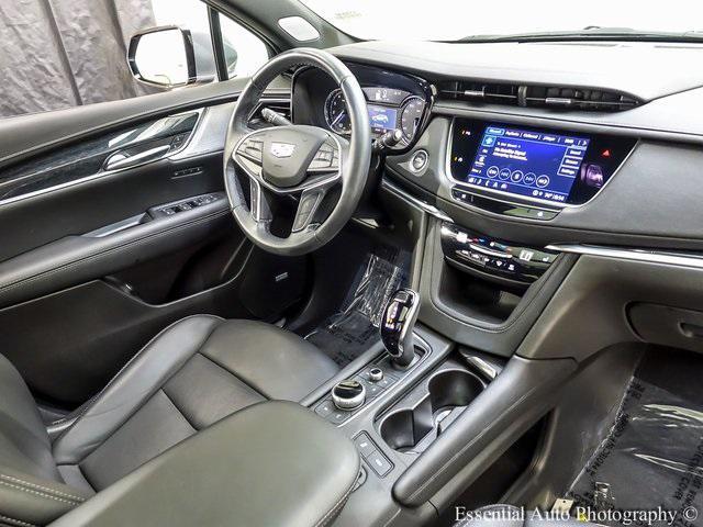 Photo of 2022 Satin Steel Metallic Cadillac XT5