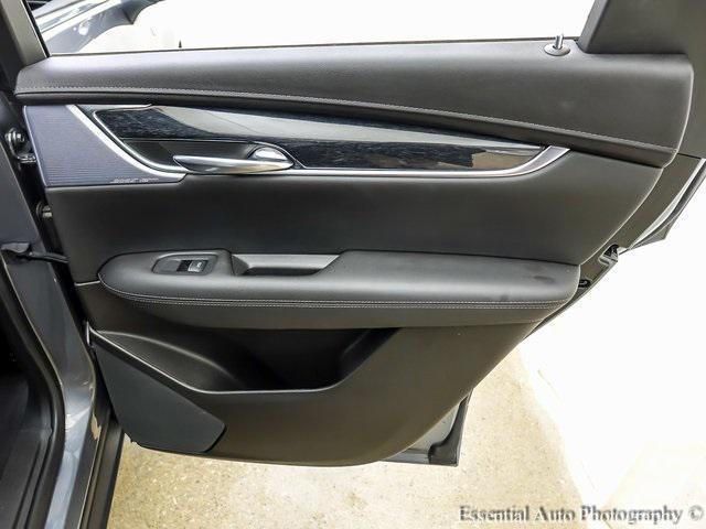 Photo of 2022 Satin Steel Metallic Cadillac XT5