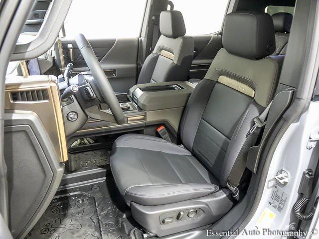 Photo of 2025 Meteorite GMC HUMMER EV SUV