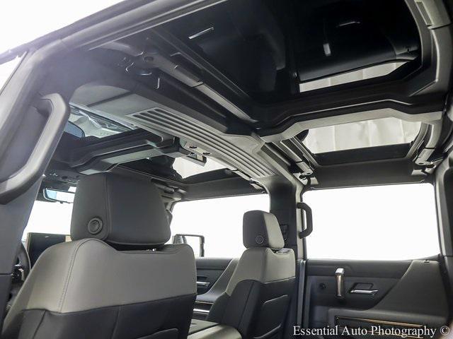Photo of 2025 Meteorite GMC HUMMER EV SUV