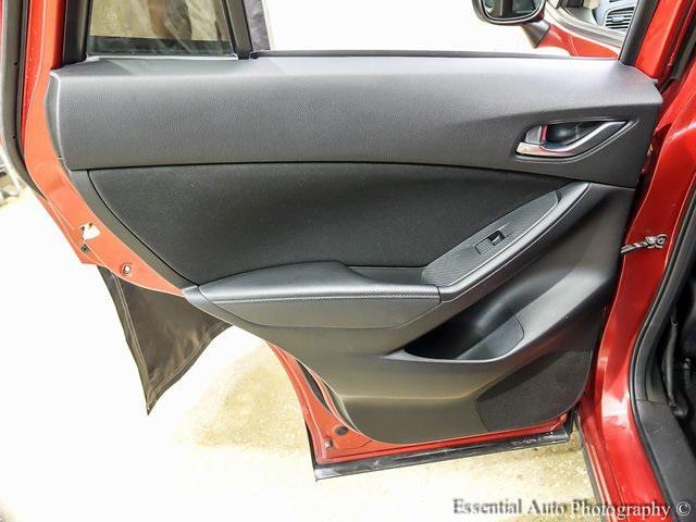 Photo of 2016 Soul Red Metallic Mazda CX-5