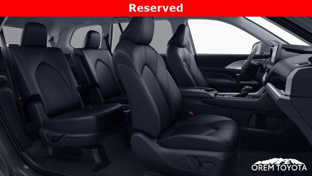 Photo of 2025 Wind Chill Pearl Toyota Grand Highlander