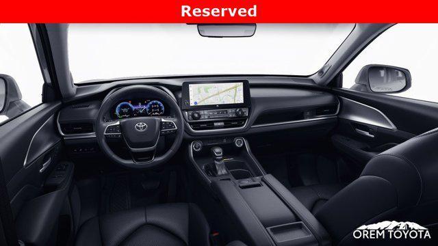 Photo of 2025 Wind Chill Pearl Toyota Grand Highlander