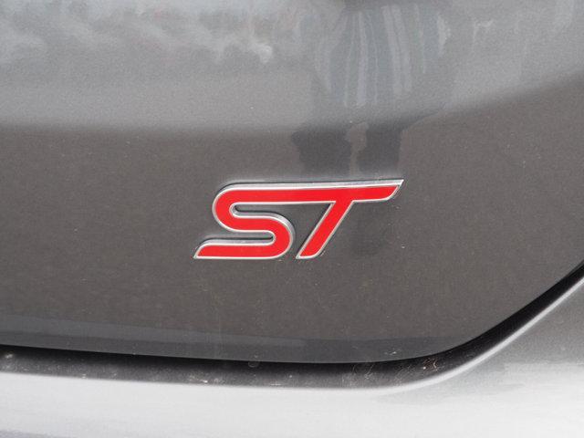 Photo of 2022 Carbonized Gray Metallic Ford Edge