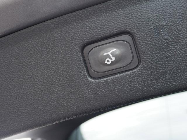 Photo of 2022 Carbonized Gray Metallic Ford Edge