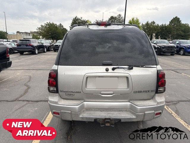Photo of 2004 Silverstone Metallic Chevrolet TrailBlazer EXT