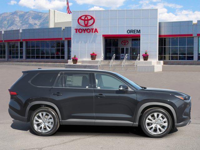 Photo of 2026 Midnight Black Metallic Toyota Grand Highlander