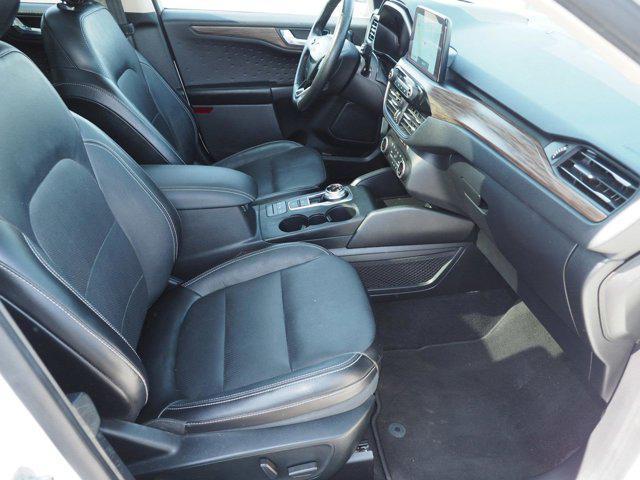 Photo of 2020 White Ford Escape
