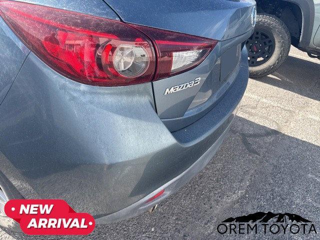 Photo of 2015 Blue Reflex Mica Mazda Mazda3