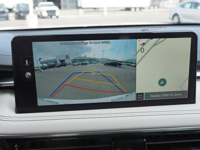 Photo of 2025 Uyuni White Genesis G70