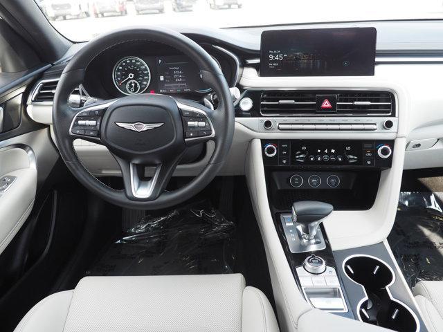 Photo of 2025 Uyuni White Genesis G70