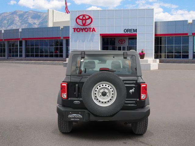 Photo of 2022 Shadow Black Ford Bronco