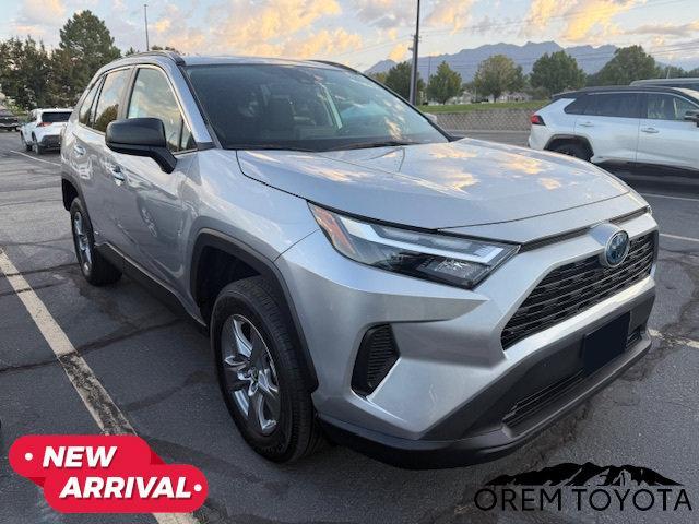 Photo of 2023 Ice Cap Toyota RAV4 Hybrid
