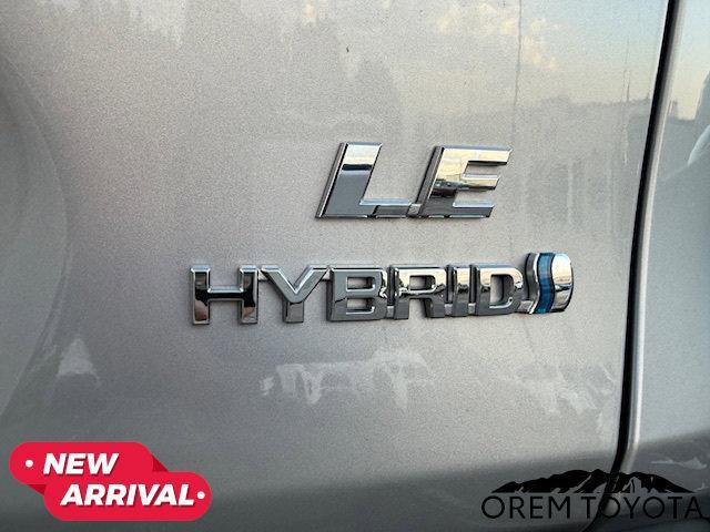 Photo of 2023 Ice Cap Toyota RAV4 Hybrid