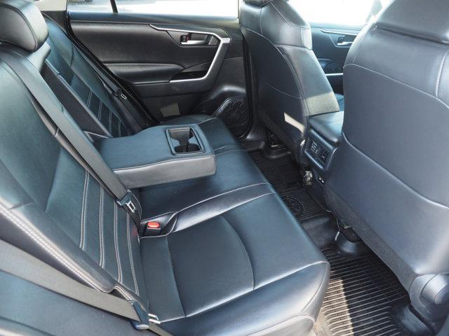 Photo of 2021 Blizzard Pearl Toyota RAV4