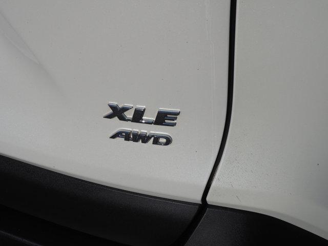 Photo of 2021 Blizzard Pearl Toyota RAV4