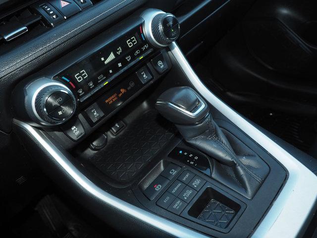 Photo of 2021 Blizzard Pearl Toyota RAV4