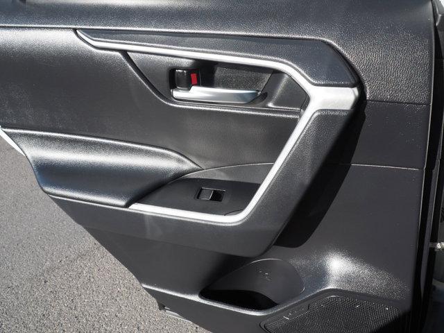 Photo of 2021 Blizzard Pearl Toyota RAV4