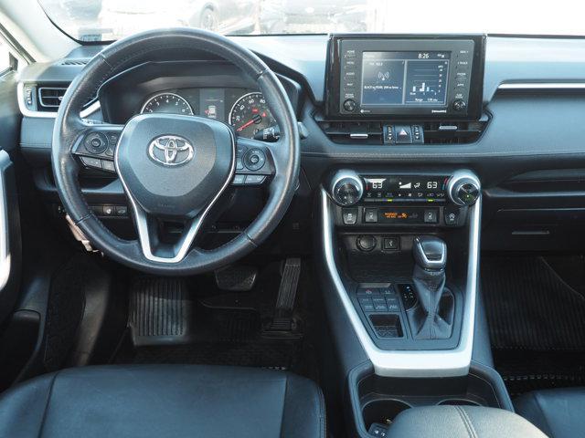 Photo of 2021 Blizzard Pearl Toyota RAV4