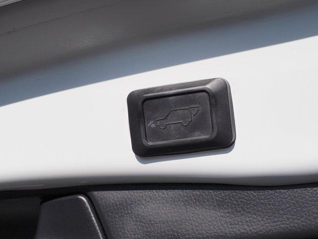 Photo of 2021 Blizzard Pearl Toyota RAV4