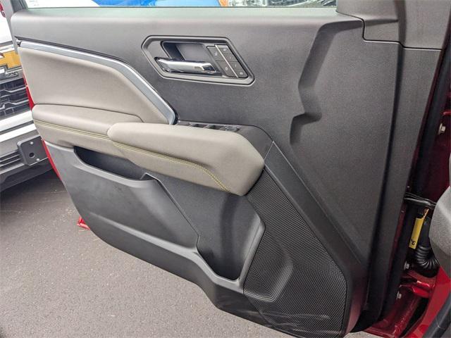 Photo of 2025 Radiant Red Tintcoat Chevrolet Colorado