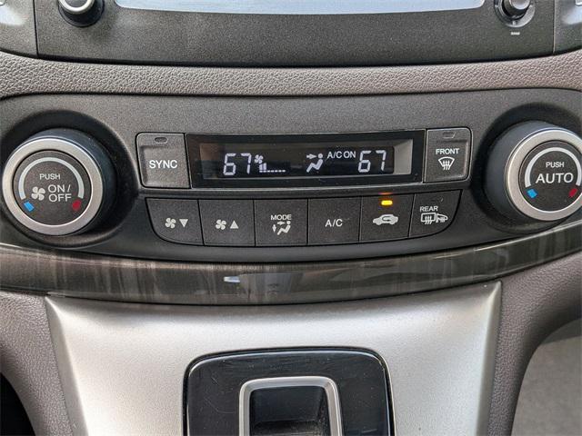 Photo of 2013 White Diamond Pearl Honda CR-V